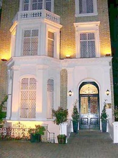 Chelsea House - Hotel 2*