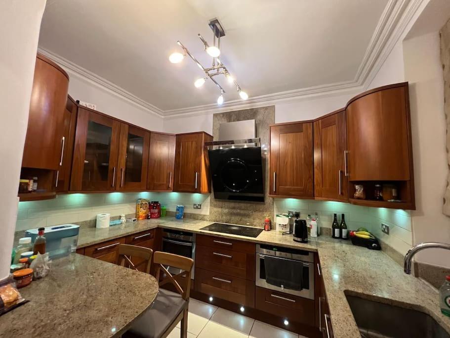 Luxury Specious In Central London