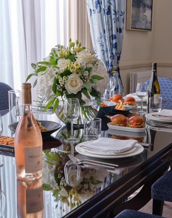 Apartment The By The Sloane Club London