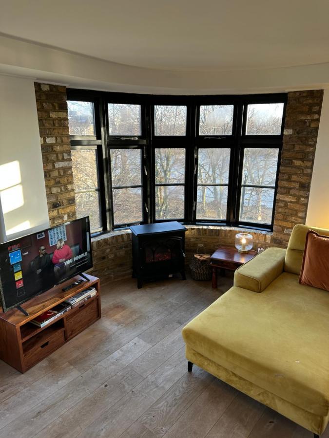 Deluxe Penthouse Riverside View 2 Bedroom Flat With Lift - Old Industrial Factory Warehouse Appartamento