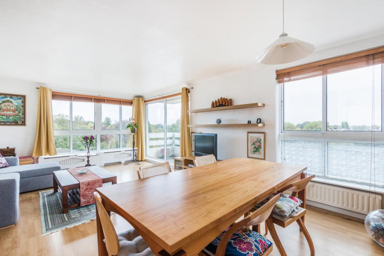 Bright 1bed Putney Apt With Leafy Views Lejlighed London