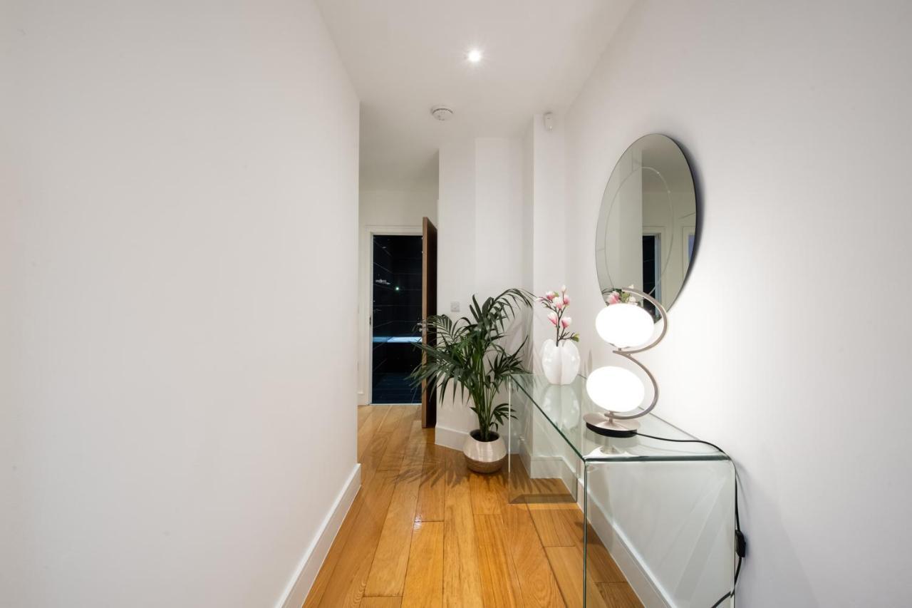 Nino Apartment London