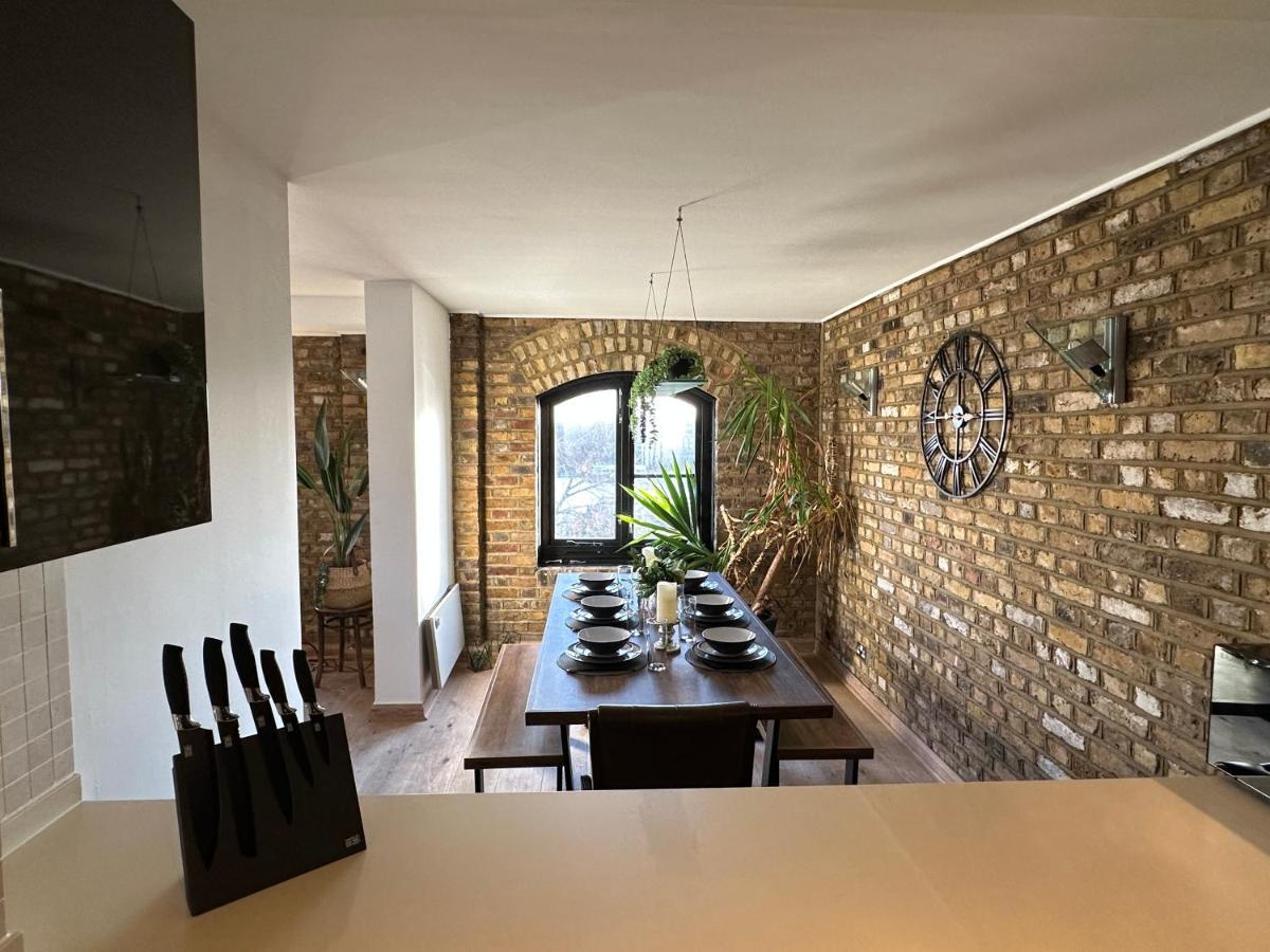 Appartamento Deluxe Penthouse Riverside View 2 Bedroom Flat With Lift - Old Industrial Factory Warehouse