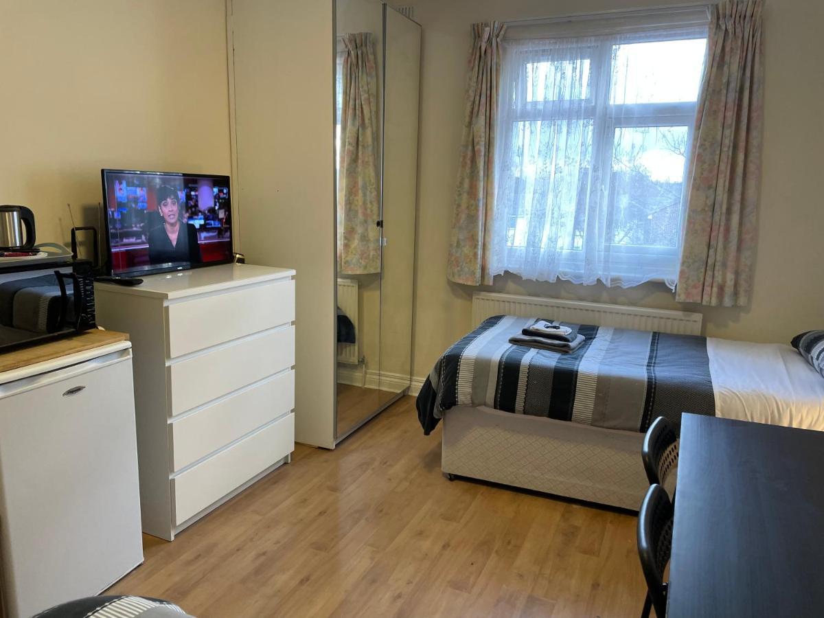 Gladstone Pensionat 3*