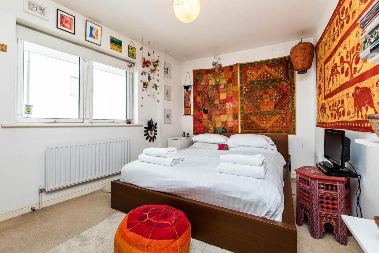 Delightful Moroccan Inspired Flat Hackney Sleeps 2 Lejlighed London