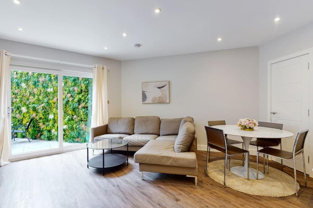 Elegant 2bed Flat 10min To Wimbledon Tennis Courts *