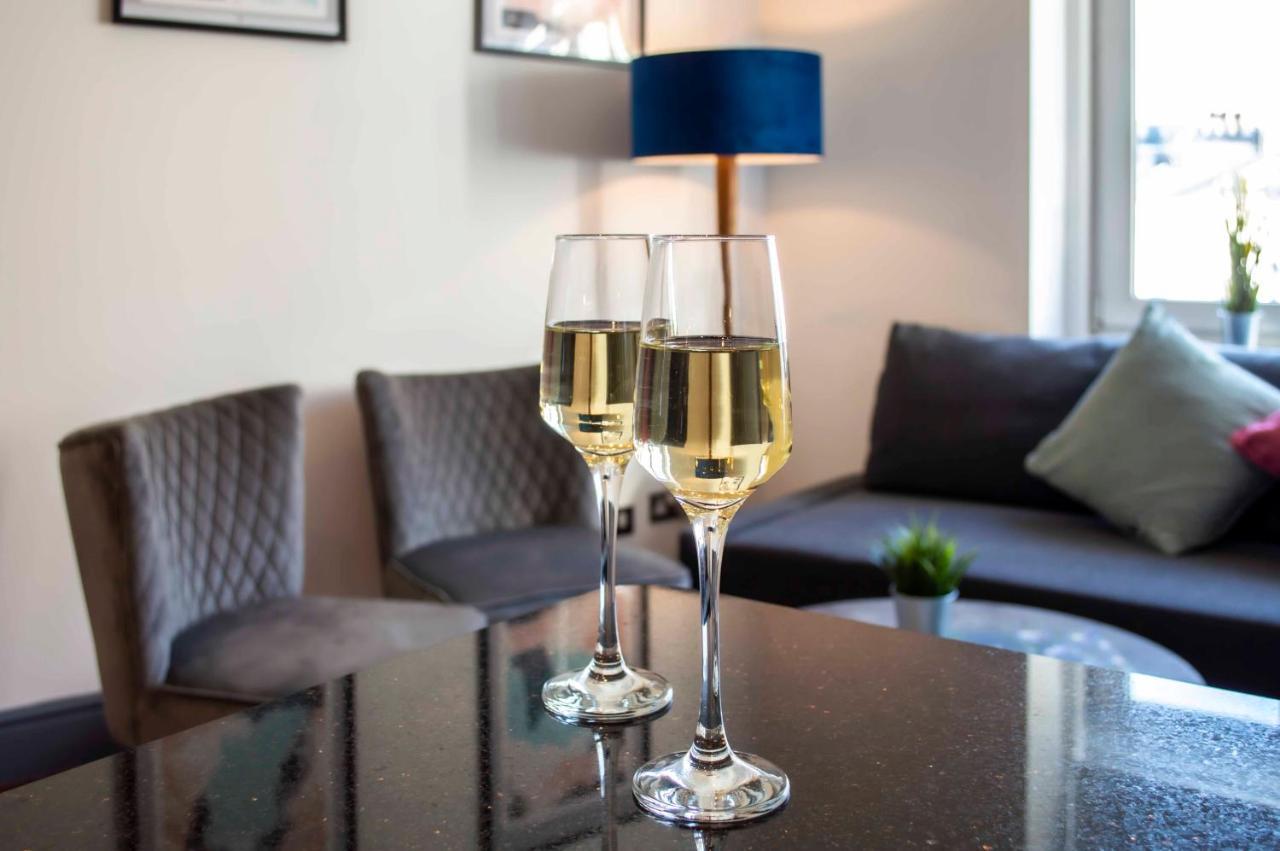 Kensington - Lexham Gardens By Viridian Leilighet London