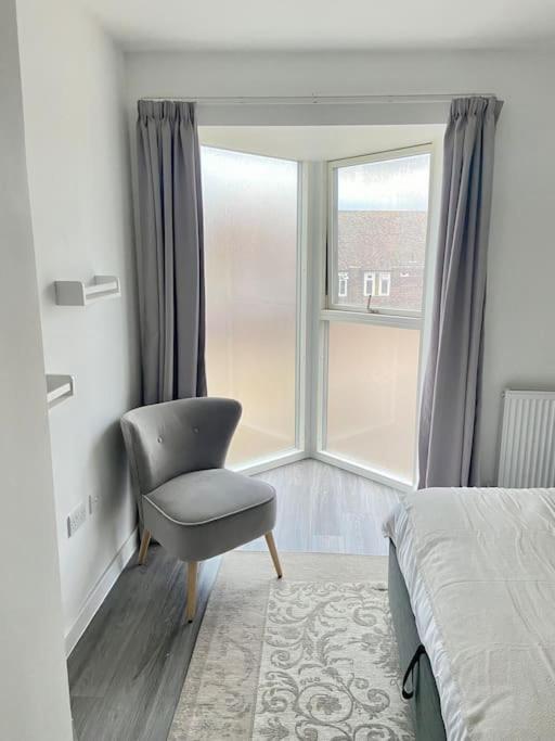 Appartement Modern 1-bedroom Close To City Airport
