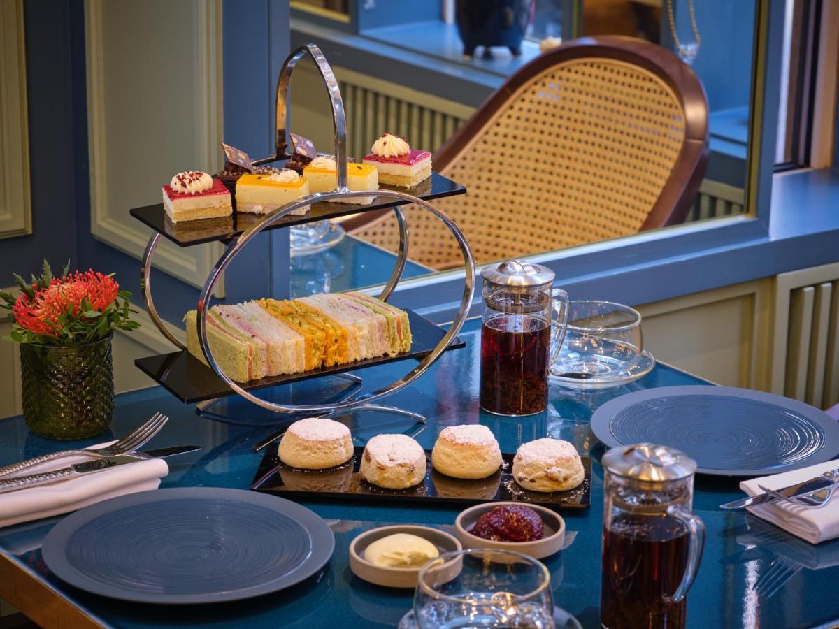 The Capital Hotel, & Townhouse 5*