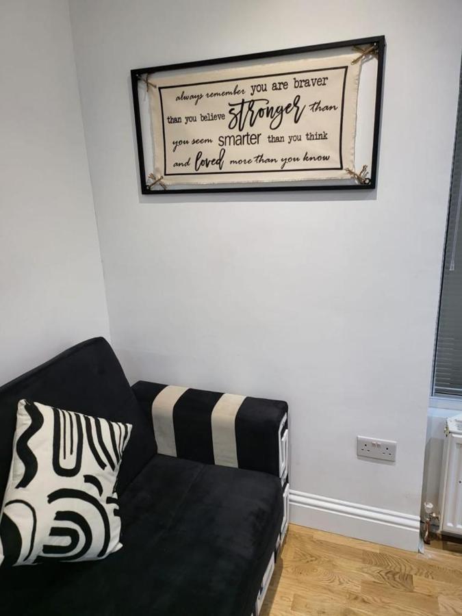 Fancy Basement Flat A London