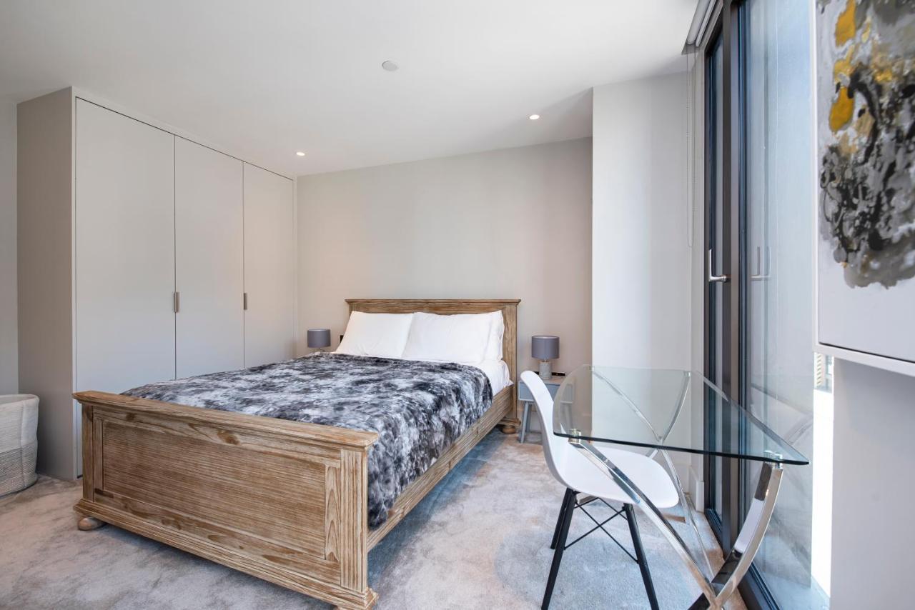 New Build-air Con-2 Bedroom-two Bathrooms 4 Appartement Londres