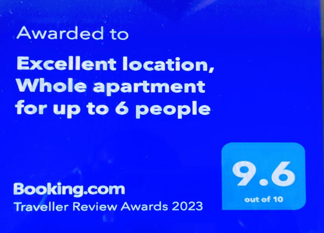 Appartement Location Location Location, Whole For You!
