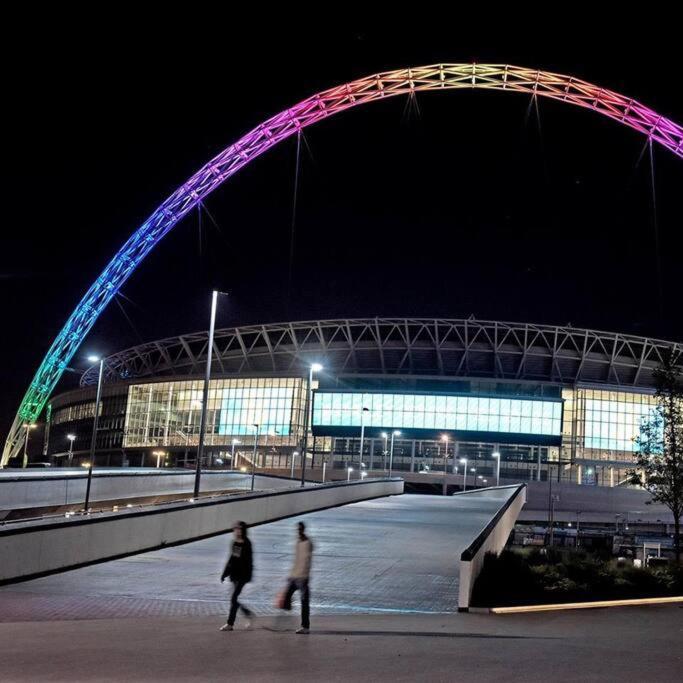 Wembley Stadium And Ovo Arena Leilighet London