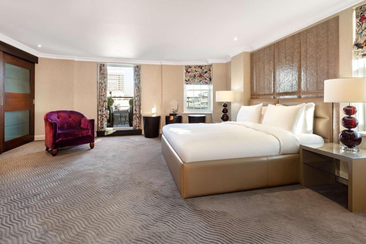 Radisson Blu Edwardian Berkshire Hotel, Hotel