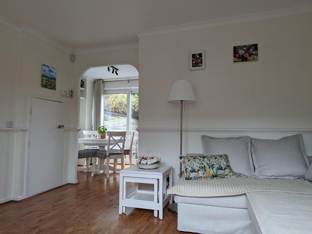 Cosy House With A Garden Feriehus