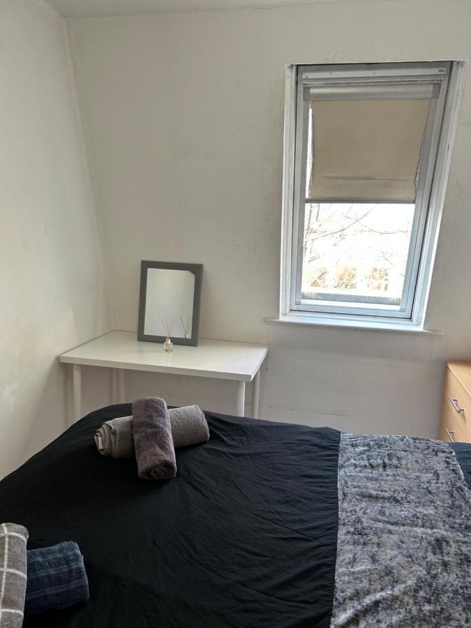 Renovated 4 Bed Flat In Islington