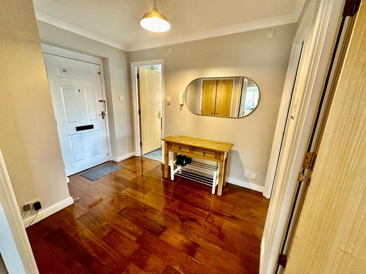 O2 Arena Luxury Flat Sleeps 6 With Parking Apartment