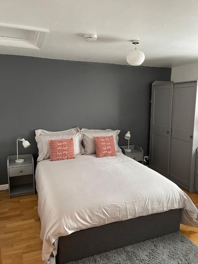 Apartment Modern In Trendy Dalston London