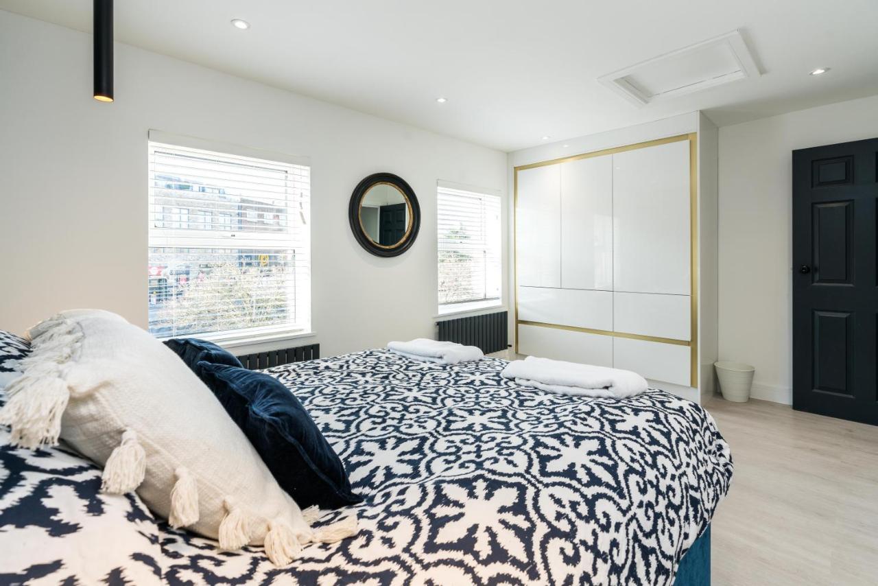 Spacious Modern 2 Bedroom Flat Appartamento Londra