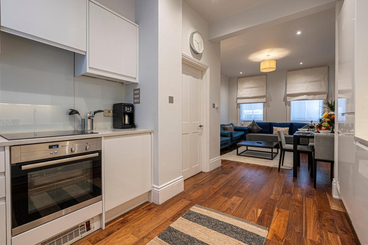 Goodge Apartment