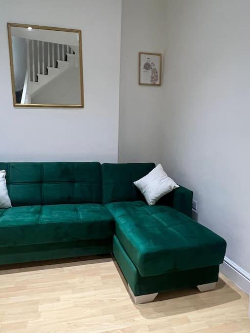 Lägenhet 001- Lovely 3-bedroom Very Close To Oxford Street