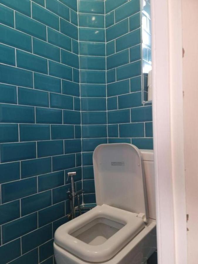 Leilighet Beautiful 2 Bedroom Flat In Frampton Street London