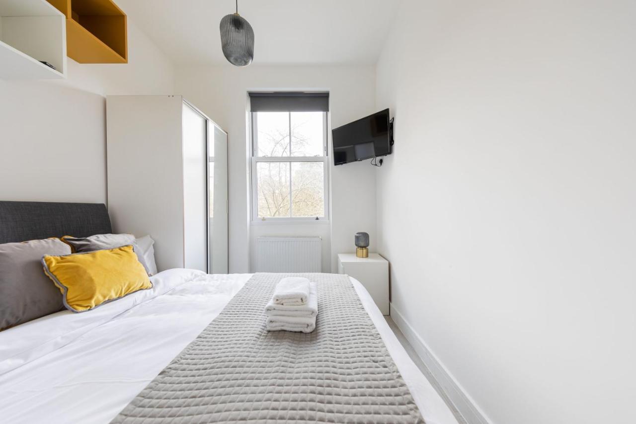 Cozy Ensuite Bedroom For Two Near Tufnell Park Leilighet London