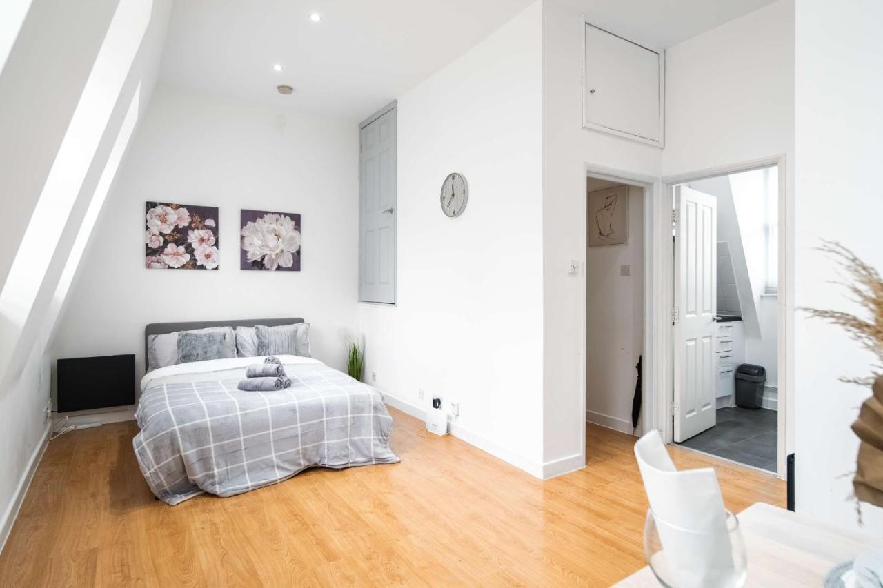 Livestay-fabulous One Bed On Covent Garden Lägenhet London