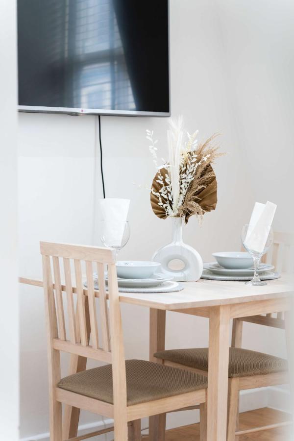Livestay-fabulous One Bed On Covent Garden Lägenhet