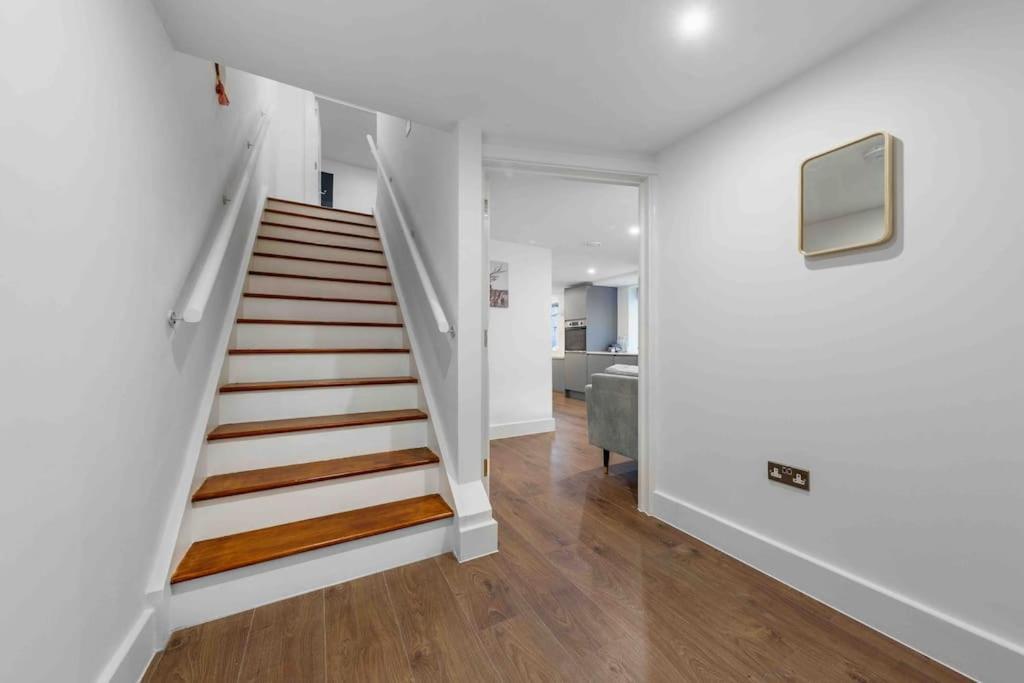 Sleep 8 9elms Appartement Londen