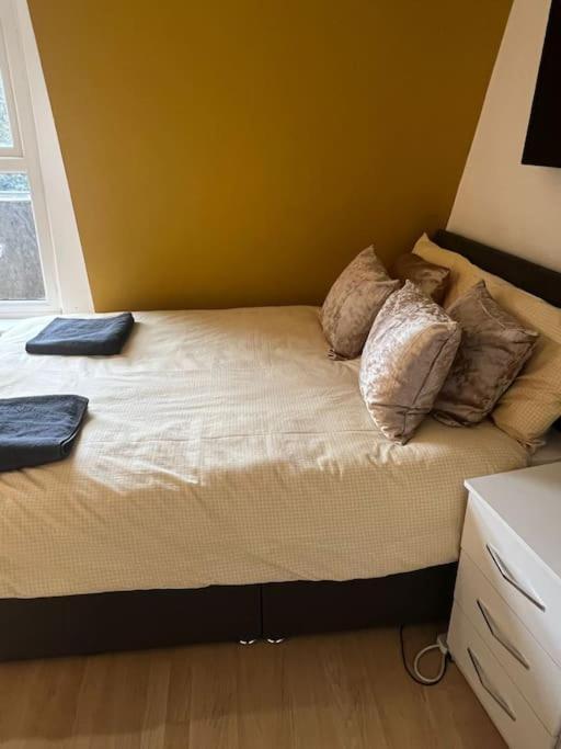 001- Lovely 3-bedroom Very Close To Oxford Street Lägenhet *