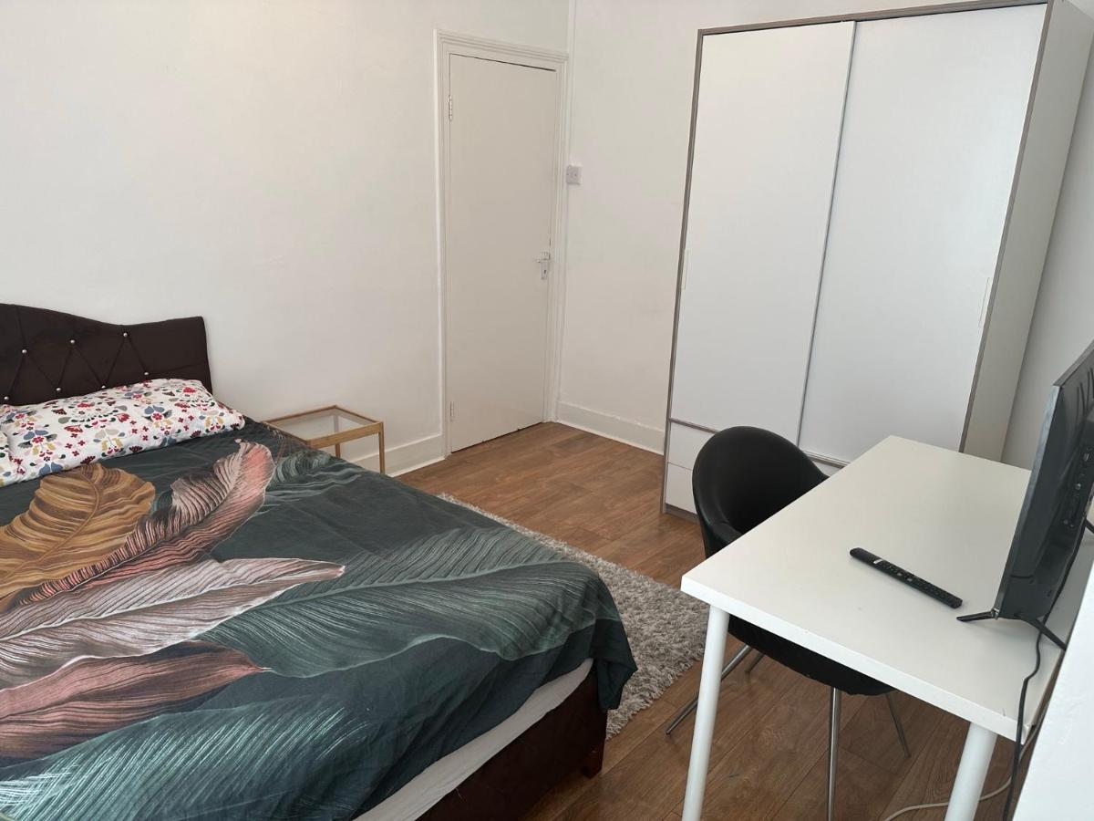 Private London
