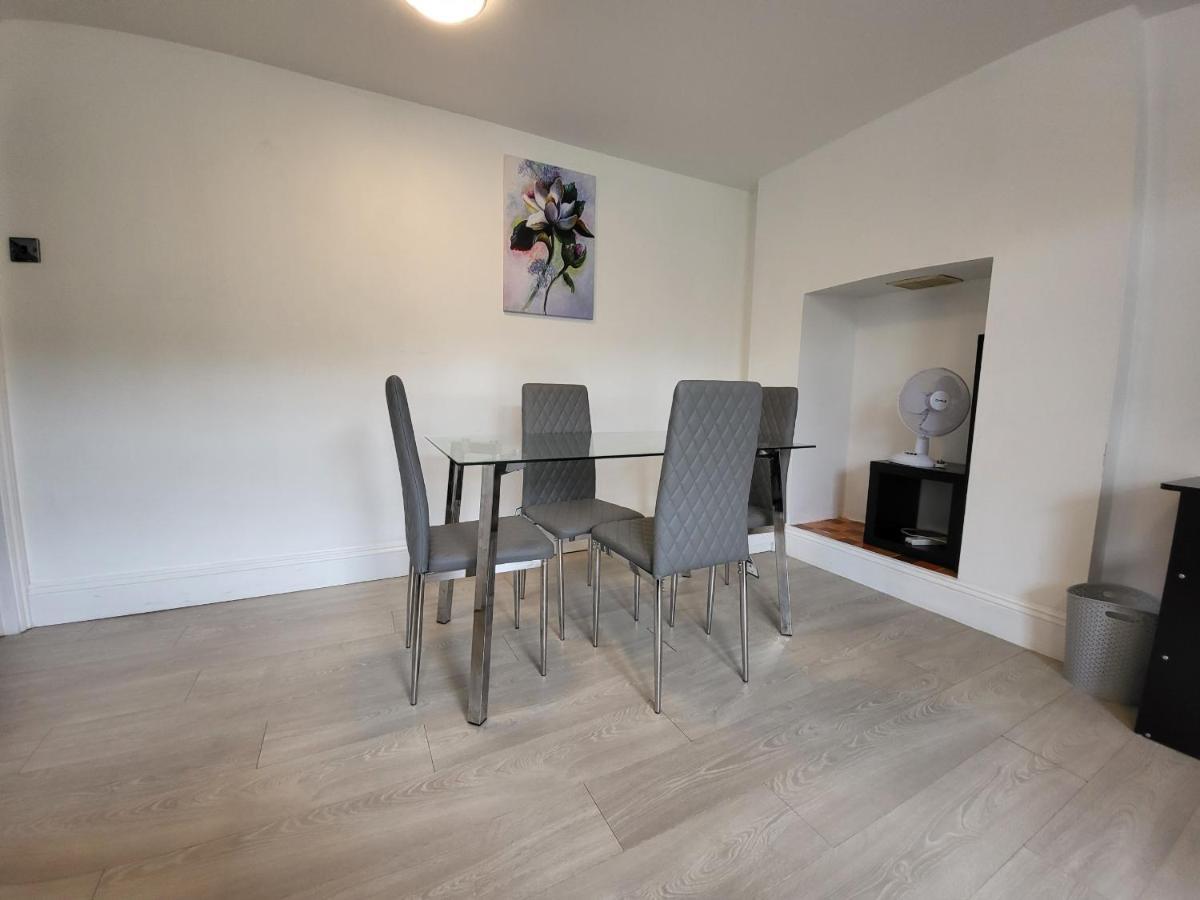 Cosy By Clapham South Underground! * Londen
