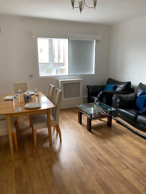 Appartement 018- Premium Location Regent Park Radley House *