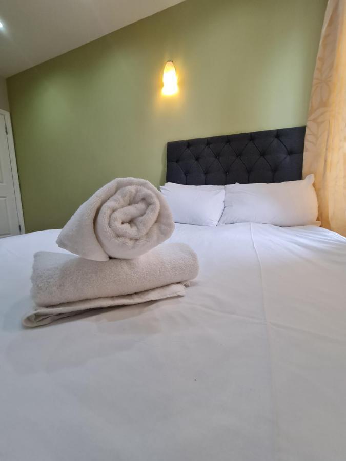 Lejlighed Lovely En-suite Bedroom R7 *