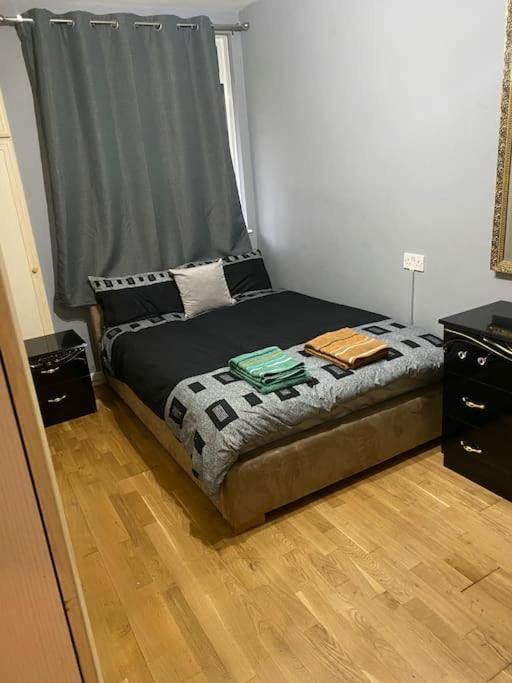 019- Premium Location Bayswater 2 Leilighet *