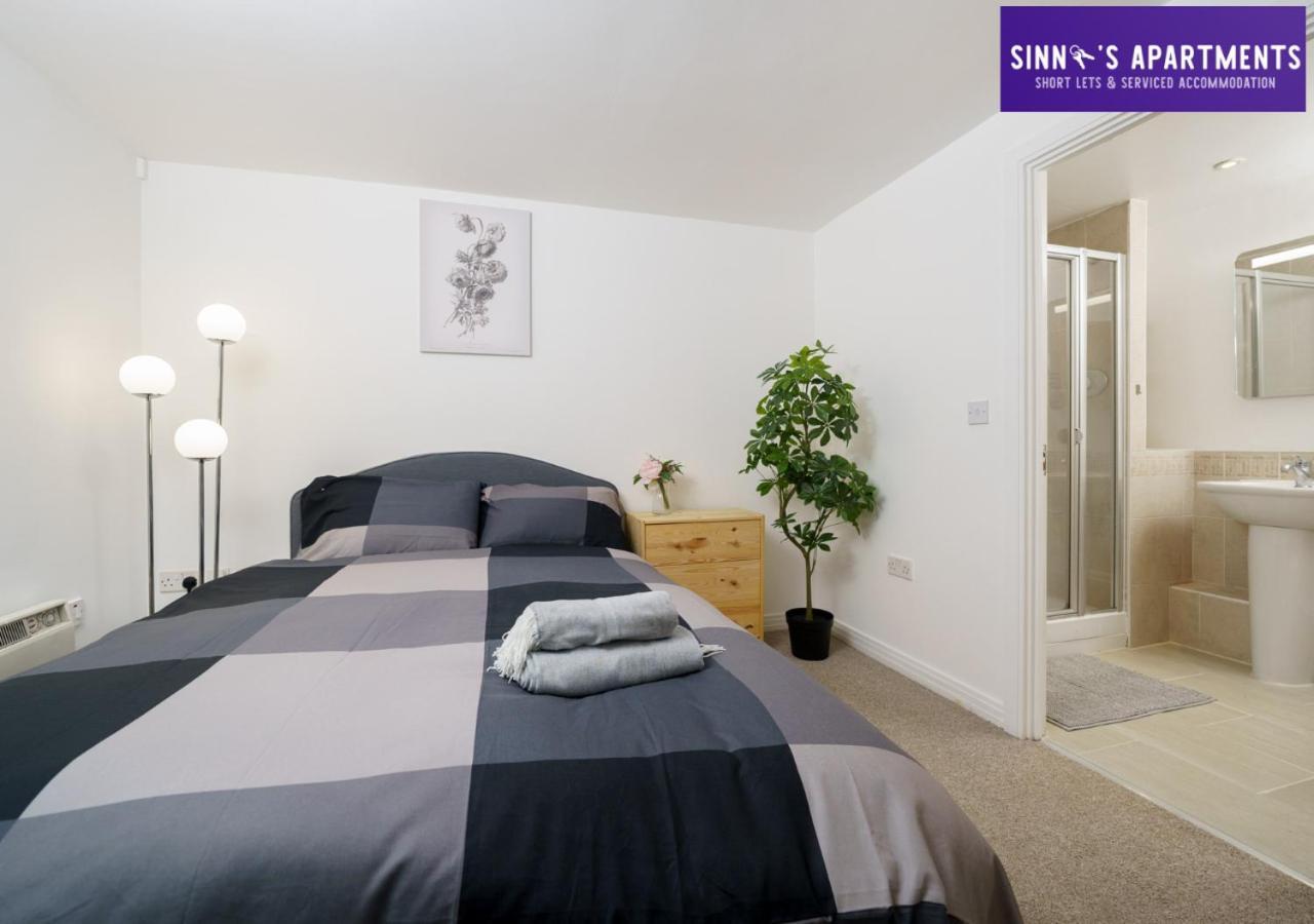 Bridge Free Parking And Wifi Sleeps 6 Leilighet London