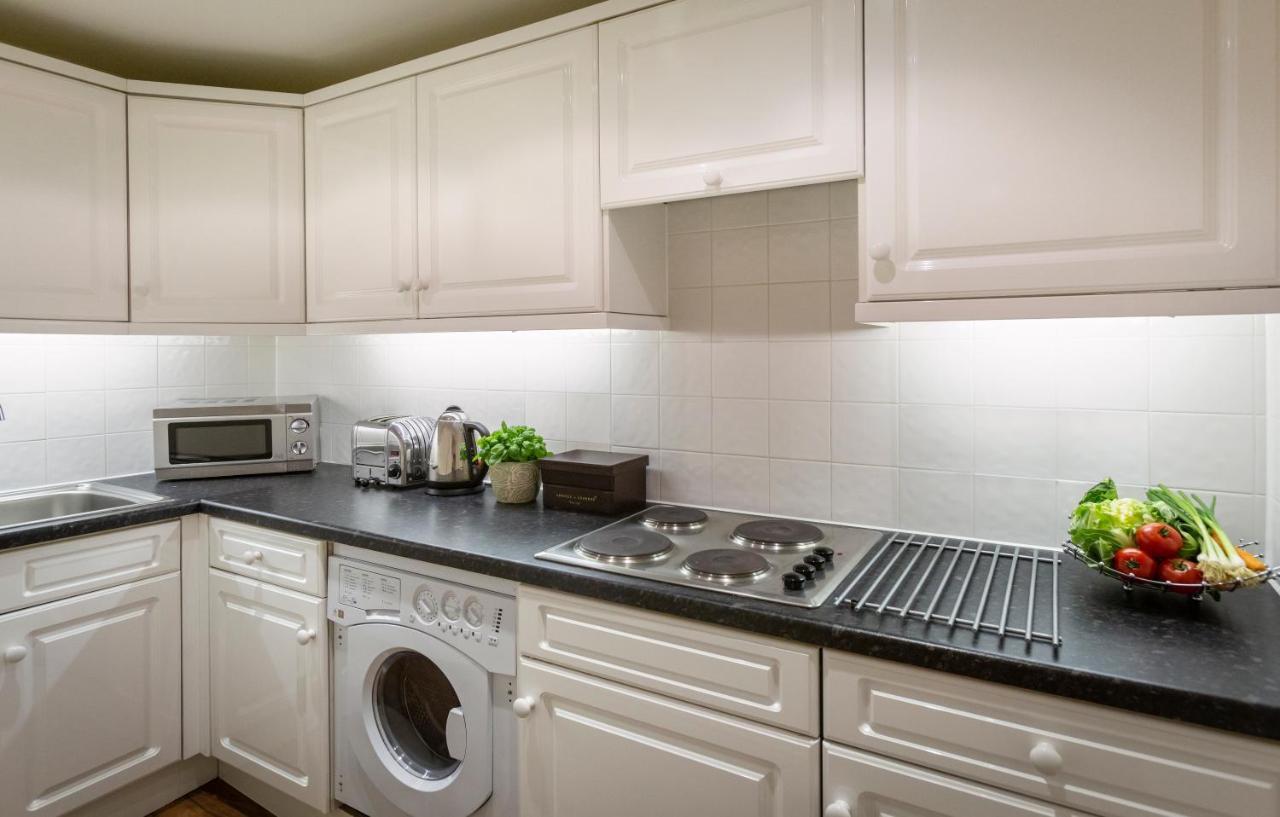 The Capital Hotel, & Townhouse Hotel 5*