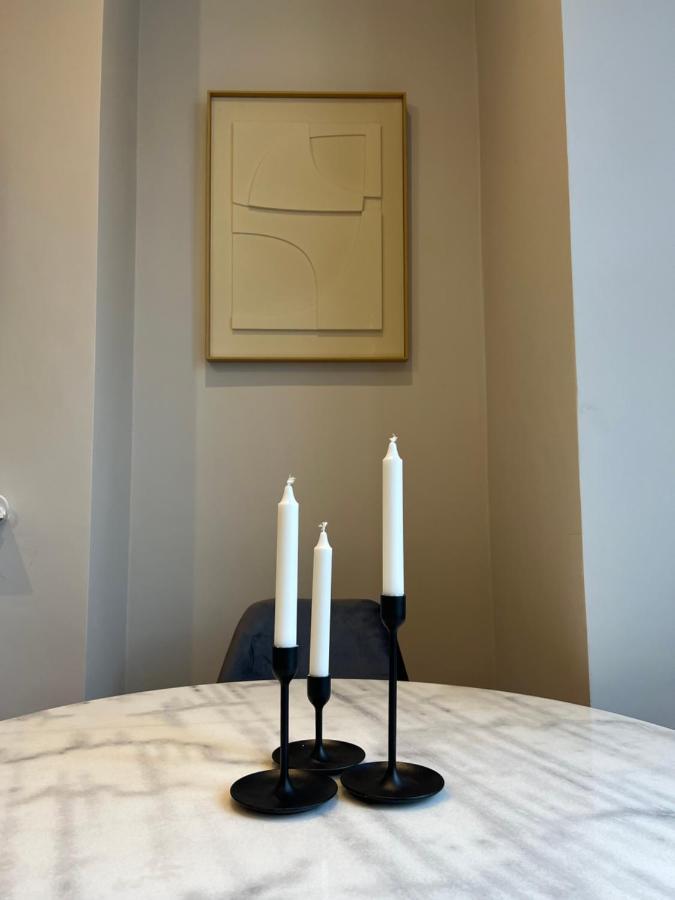 Lovely 2-bedroom Victorian Flats *