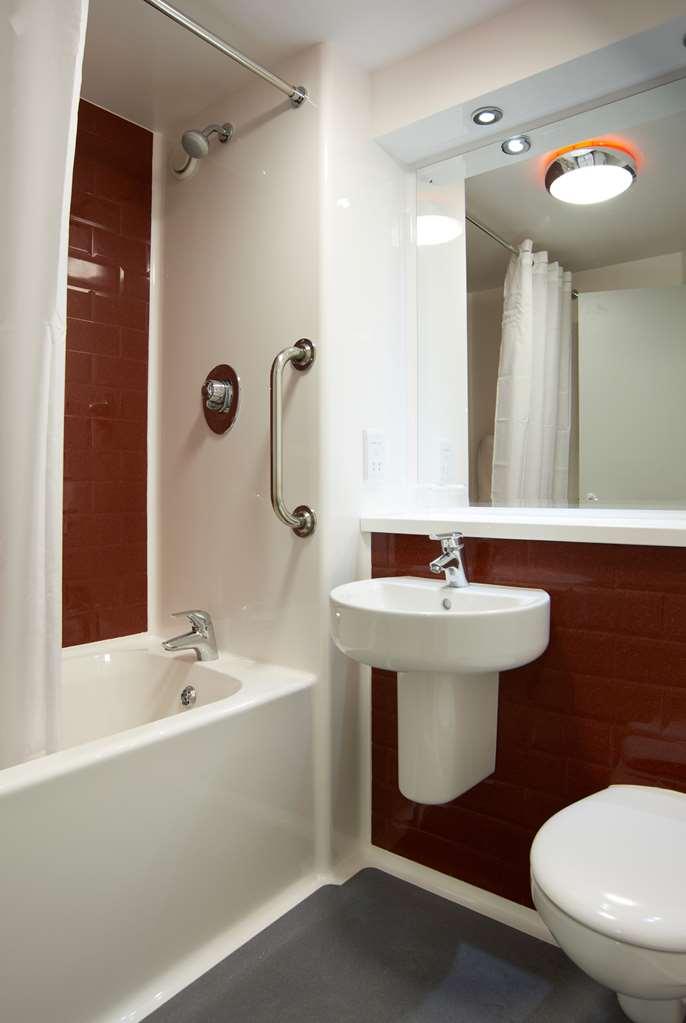 Travelodge Crystal Palace 3*