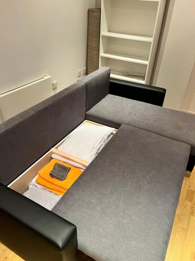 Lägenhet Stunning 2 Bed Flat! Centrally Located In London, Uk!