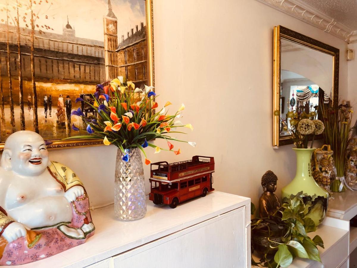 Cheerful 4 Bedroom House With Garden Free Parking Ferienhaus London