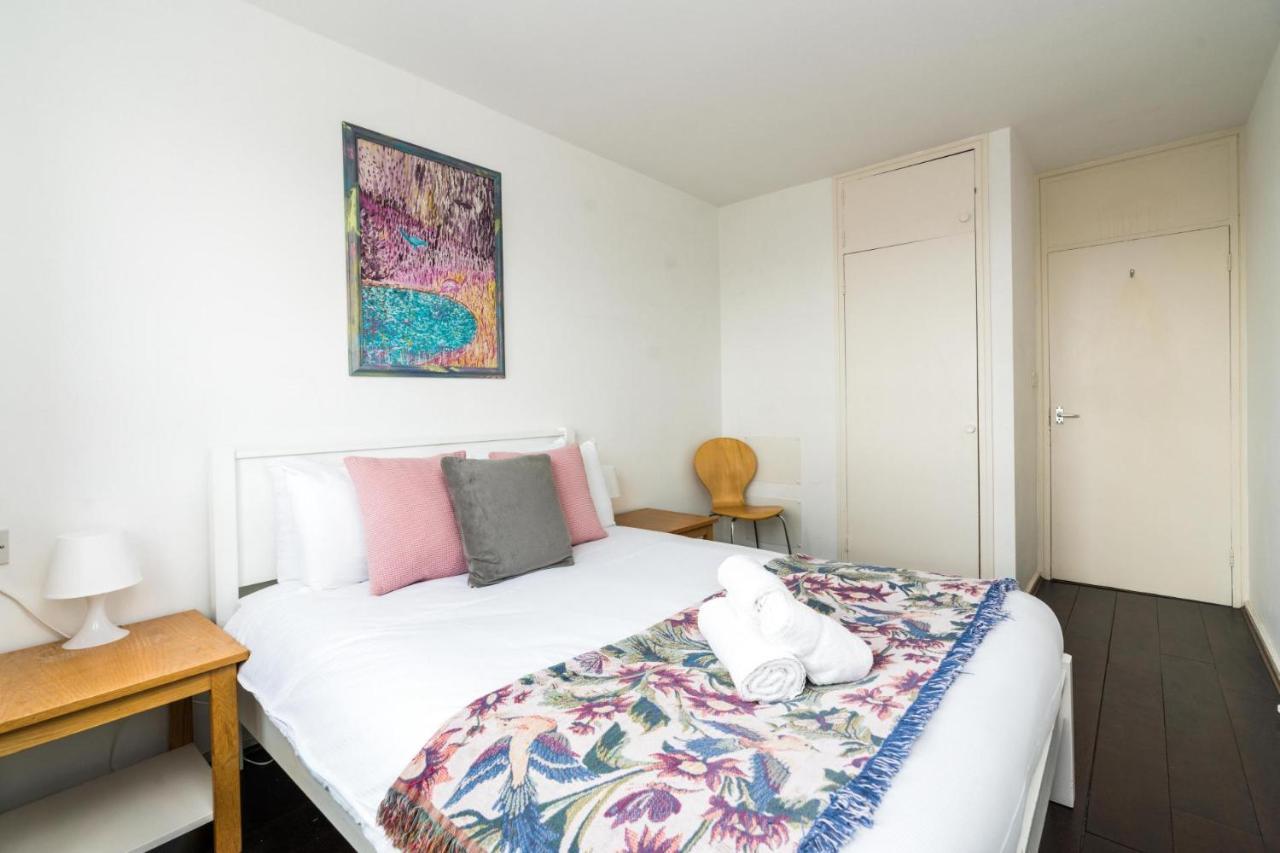 A Skyhigh For 2 In Vauxhall * Londen
