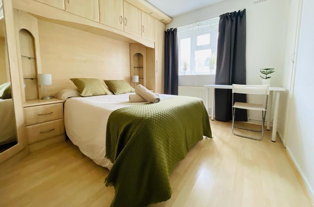 Cosy Flat Close To East Finchley Station * London