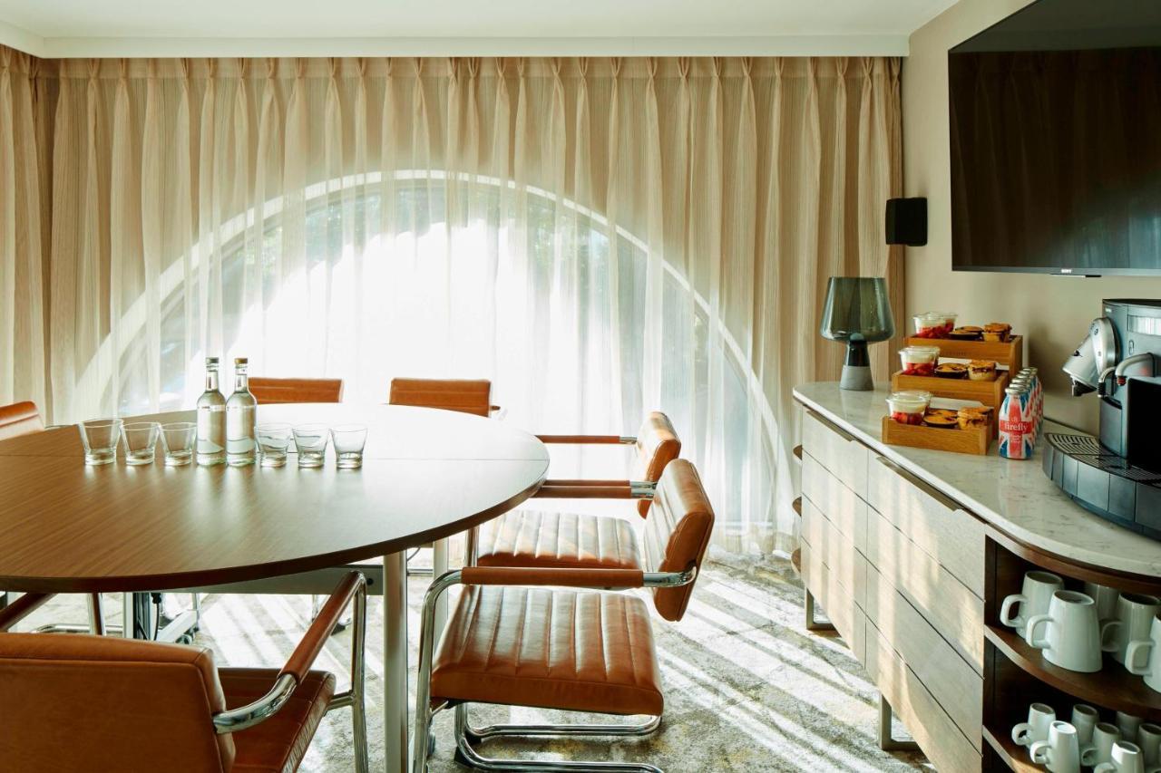 Marriott Regents Park Hotell 4*