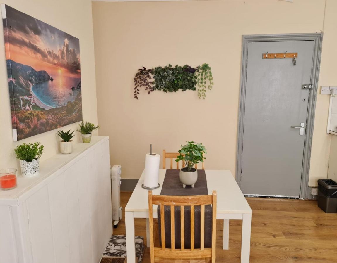 Lovely Private Near Central Lejlighed *