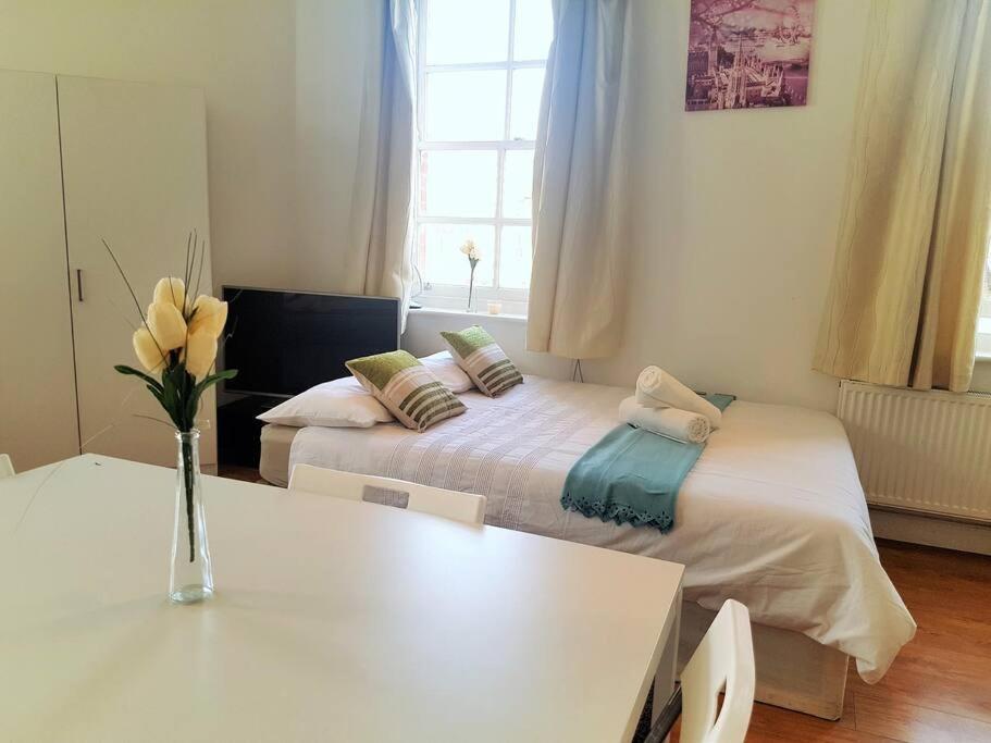 Excellent Flat In Apartment