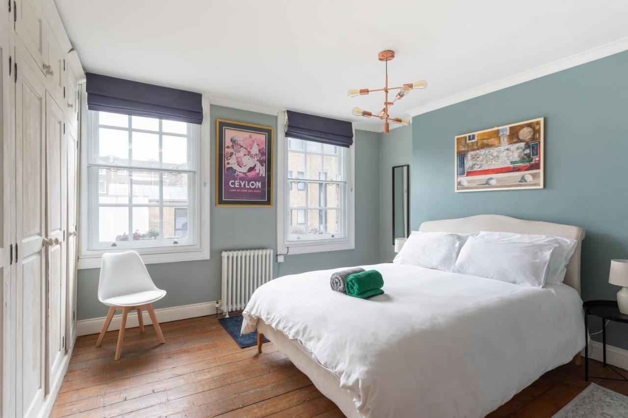 Stunning Townhouse With Large Roof Terrace * Londen