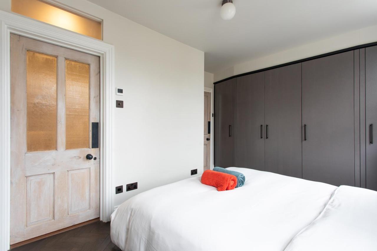 Appartement Stunning Townhouse With Large Roof Terrace Londen