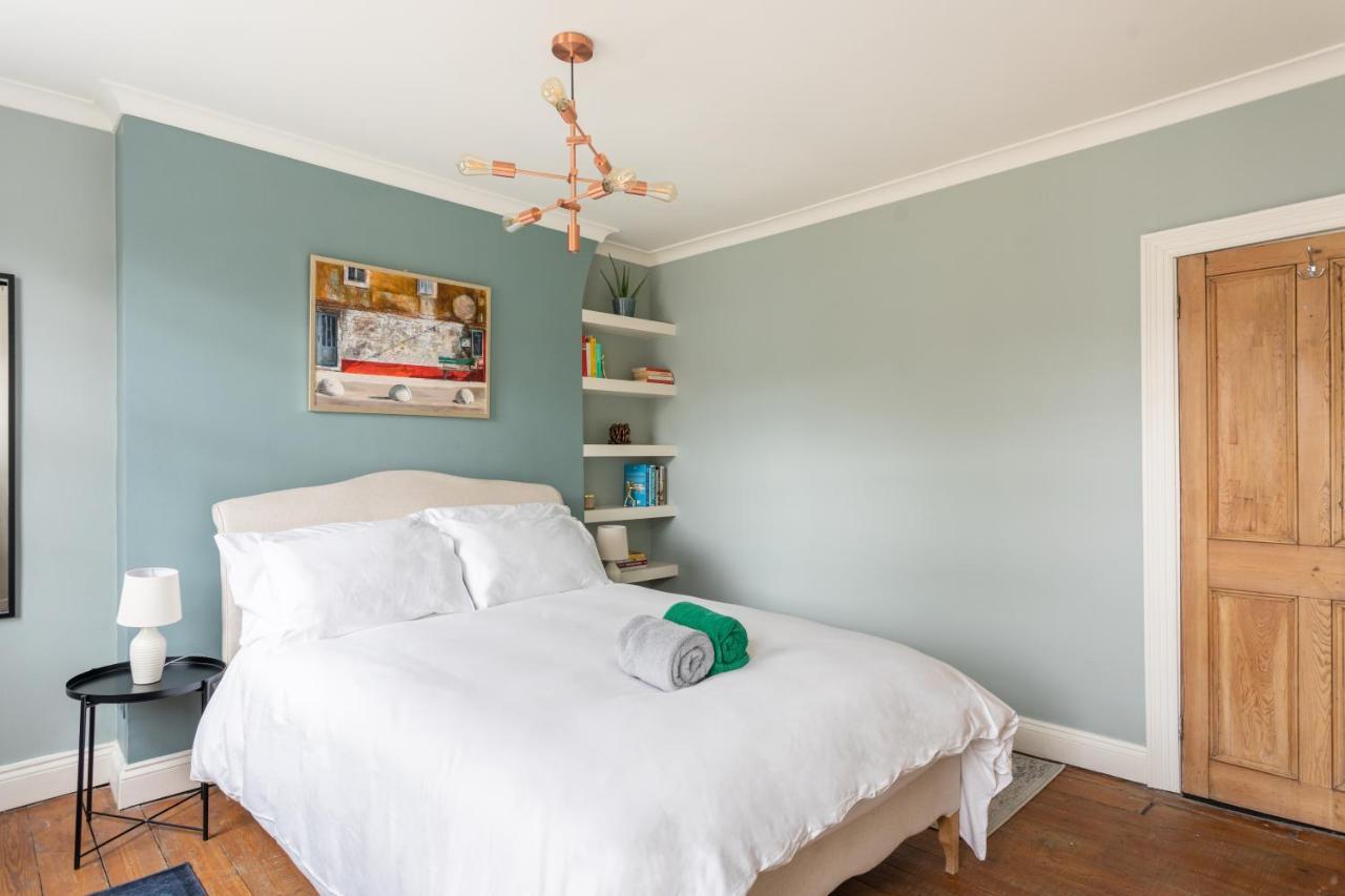 Appartement Stunning Townhouse With Large Roof Terrace Londen